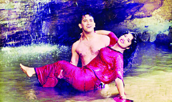 সালমান-মৌসুমীর ২৪ বছর