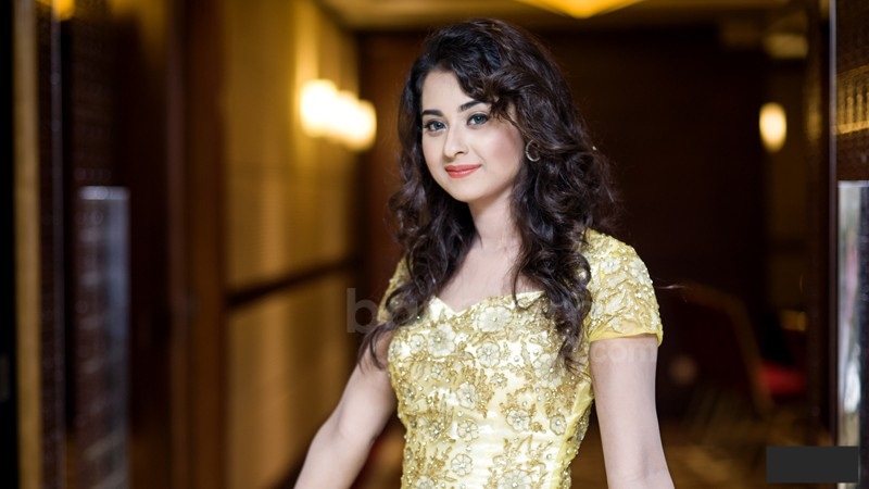 ইংরেজি নামেই ছাড়পত্র পেলেন বুবলি