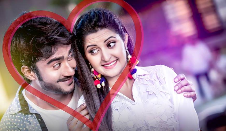 রক্ত : অনুকরণ গল্পের দুর্বল কৌশল