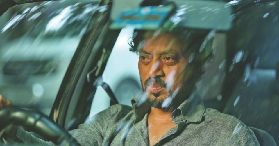 থমকে আছে ‘ডুব’