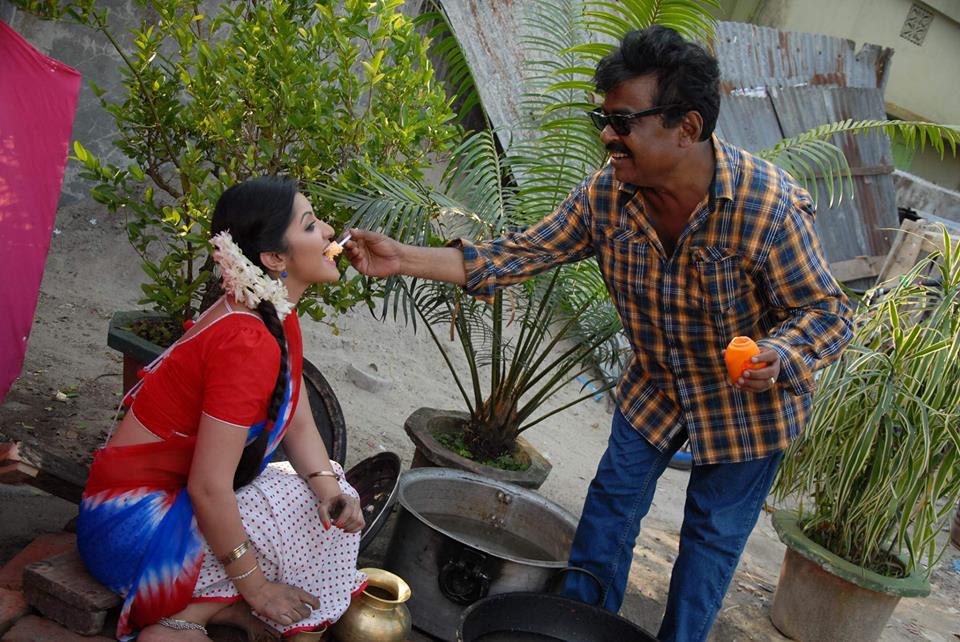 pori-moni-malek-afsary