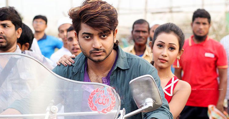 ভারতীয় সিনেমায় পেছালো ‘মিসড কল’