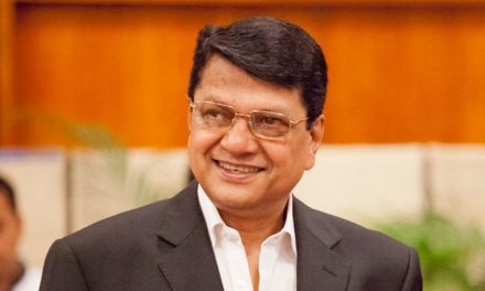 একক প্রযোজনায় ‘একটি সিনেমার গল্প’, শুভর বদলে শাকিব!