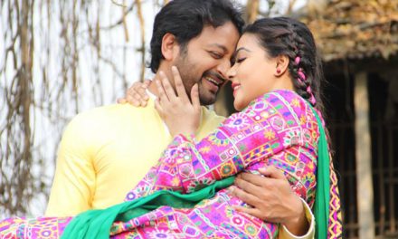 মানিকের সিনেমায় আবারো সাইমন-মাহি