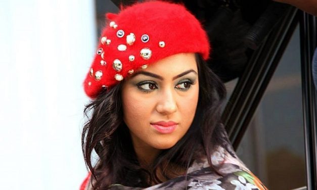 শাকিব ছাড়াই ফিরতে চান অপু