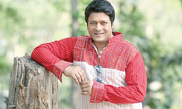 চট্টগ্রাম থেকে পূর্ণাঙ্গ সিনেমা