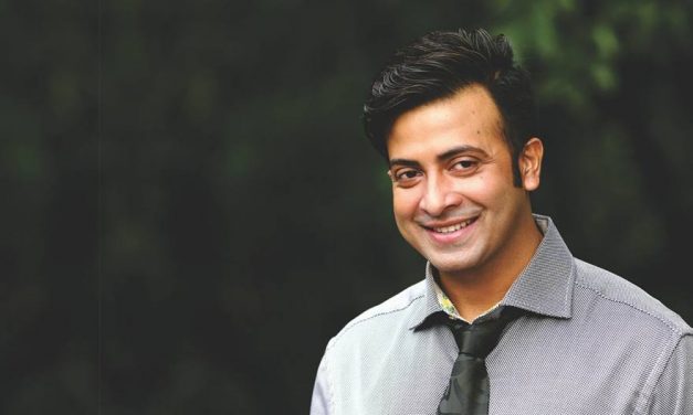 ভেঙ্কটেশের আগমনে কার কী হিসেব