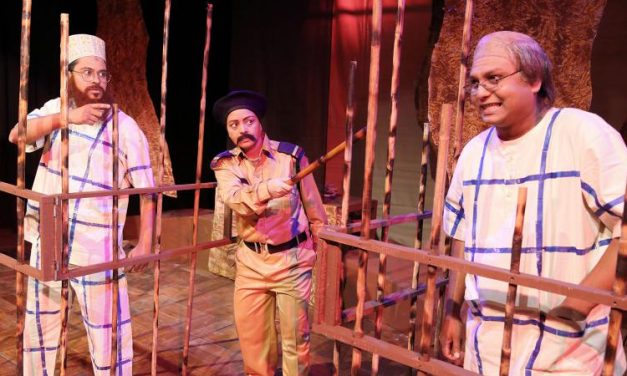 চার জেলায় প্রাঙ্গণেমোরের দুই নাটক