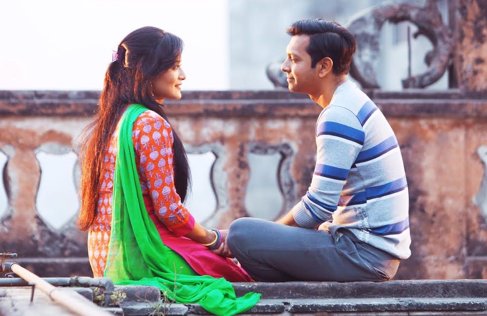 অনলাইনে তাহসান-নাদিয়ার ‘দূরবীণ’ (ভিডিও)