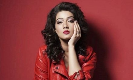 নির্ভরশীল নায়িকা মাহিয়া মাহি!!