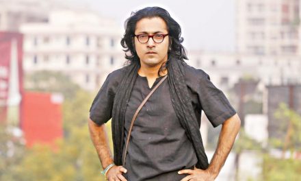 কান উৎসবের কার্যক্রমে  সাইমন