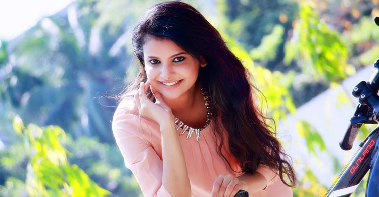 শবনম ফারিয়ার চলচ্চিত্র যাত্রা