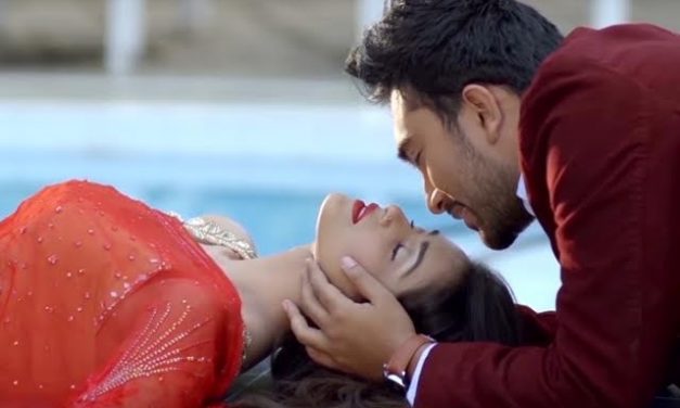 প্রেম, শরীর ও বোধের অন্যরকম গল্প (টিজার)