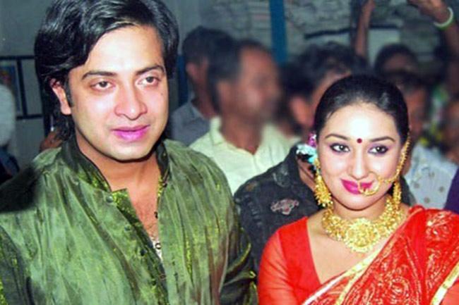 নববর্ষে অপুকে ঘরে তুলবেন শাকিব