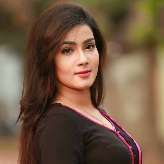 মাহির জন্য আটকে আছে ‘মনে রেখো’, ফলাফল উকিল নোটিশ