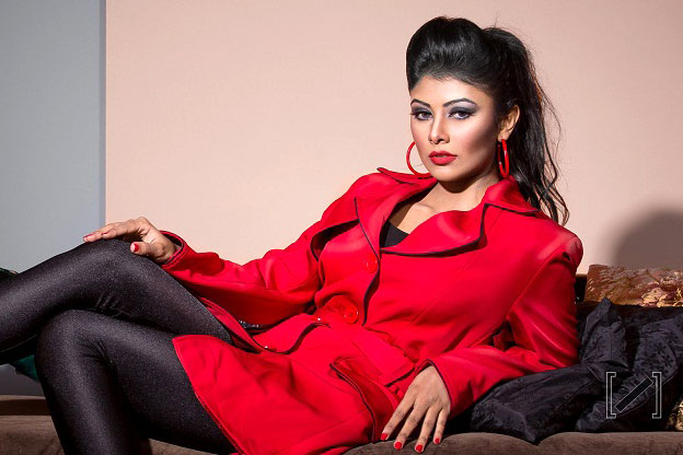 টয়ার নতুন ছবি ‘বেঙ্গলি বিউটি’