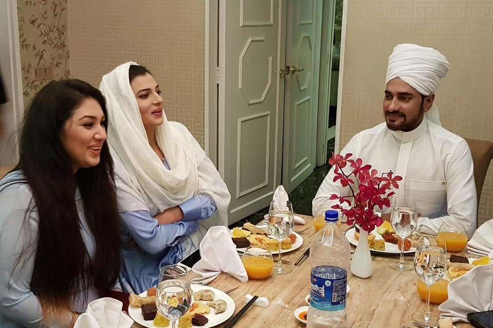 অপু বিশ্বাসকে অভিনয়ের প্রস্তাব অনন্ত জলিলের