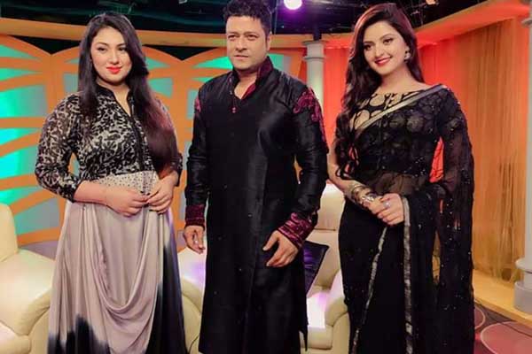 একসঙ্গে ফেরদৌস-অপু-পরী