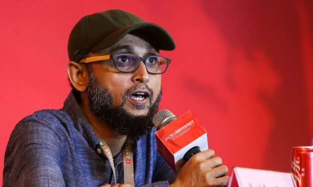 শাওনের স্ট্যাটাসের জবাবে ফারুকী