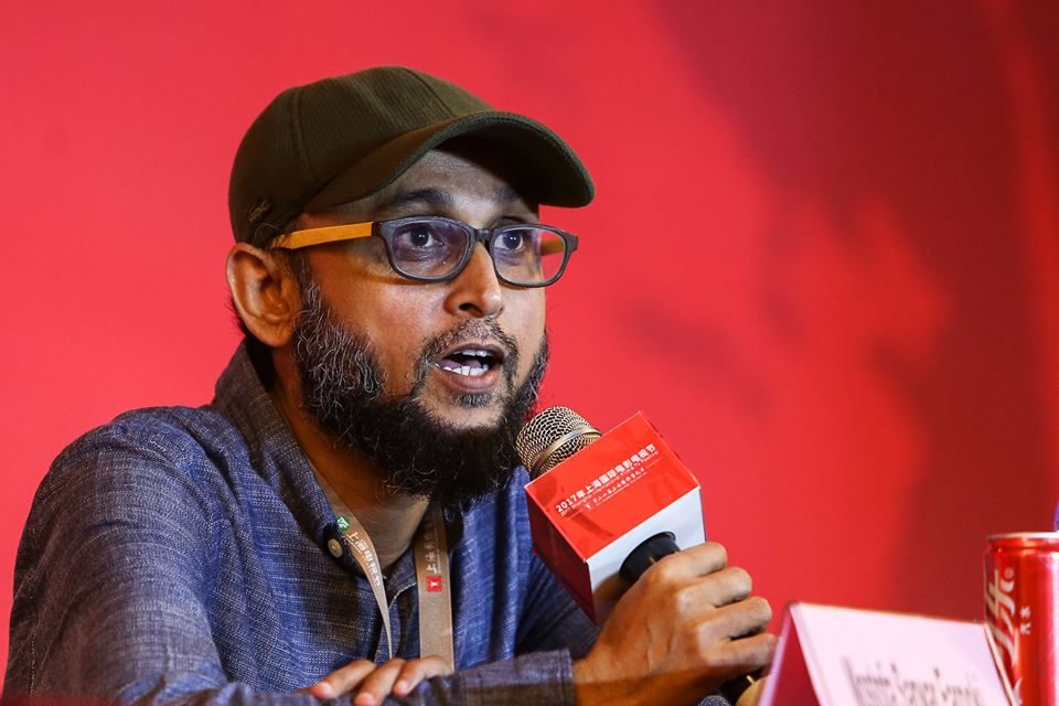 শাওনের স্ট্যাটাসের জবাবে ফারুকী