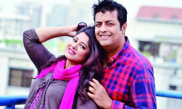 একসঙ্গে পাঁচ ছবিতে ওমর সানী-মৌসুমী