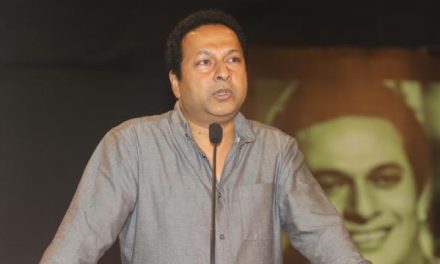 আসলেই কি সিনেমা হলের নাম করে রাজ্জাক মার্কেট বানিয়েছেন? উত্তর দিলেন বাপ্পা