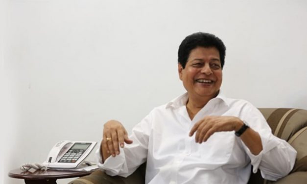 কে বলেছে শাকিবকে এফডিসিতে গিয়ে ক্ষমা চাইতে হবে?