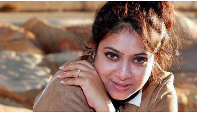 বঙ্গবন্ধু ও তার পরিবার নিয়ে ছবি, শাবনূরকে চান উত্তম আকাশ