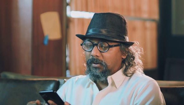 অমিতাভের নতুন সিনেমার গল্প কী?