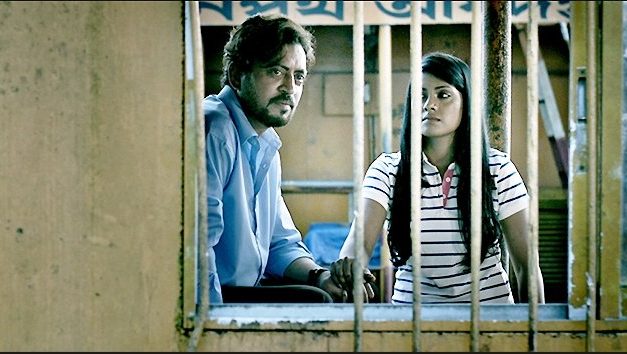 ডুব: বিখণ্ডিত আর মৃত্যুর অকাহিনি