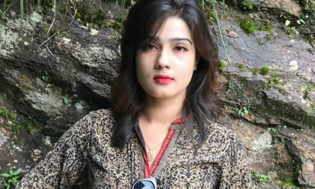 জীবনে একটাই উপন্যাস পড়েছেন মাহি