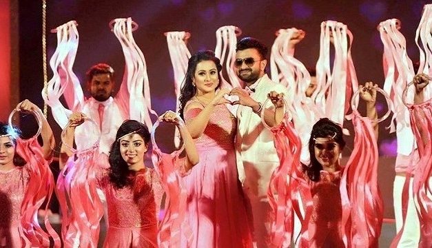 গানেও কি সফল পূর্ণিমা? (ভিডিও)