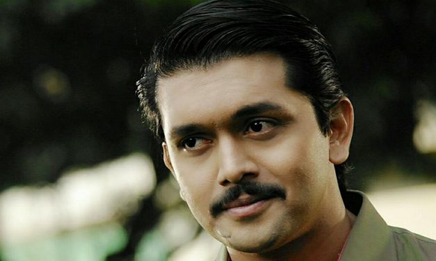 চতুর্থ সপ্তাহে ৩২ হলে ঢাকা অ্যাটাক