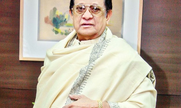 রাজ্জাকের জন্মদিনে যত আয়োজন