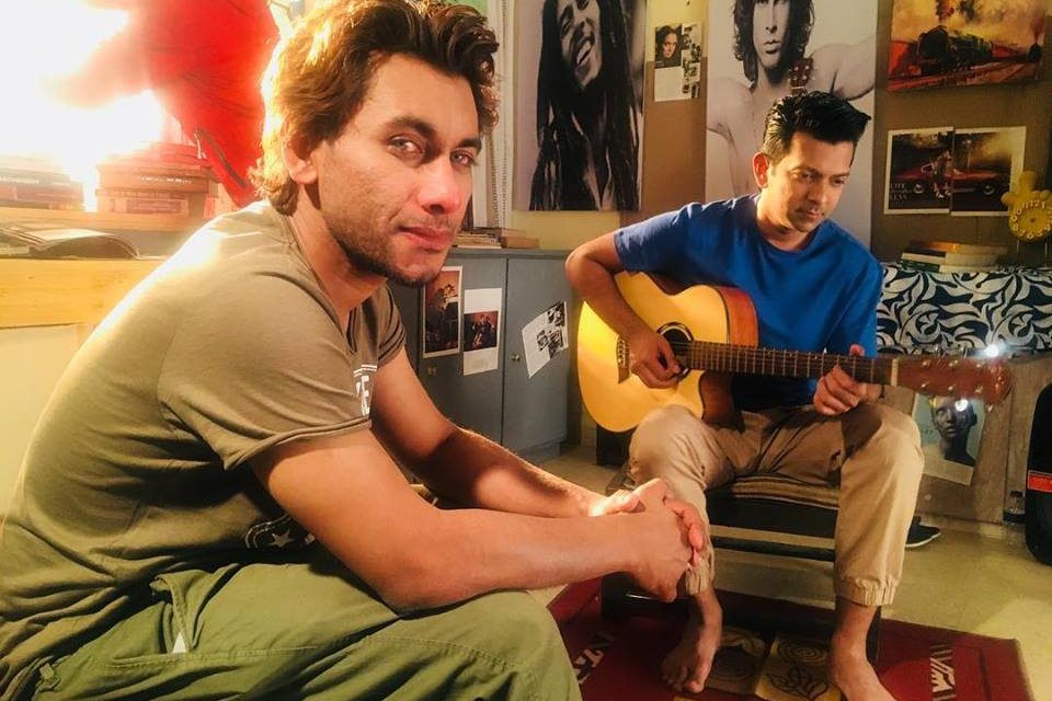 একফ্রেমে ‘যদি একদিন’র দুই তারকা