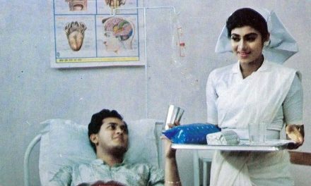 ভালোবাসা যেভাবে ‘আনন্দ’ ও ‘অশ্রু’ হয়ে যায়