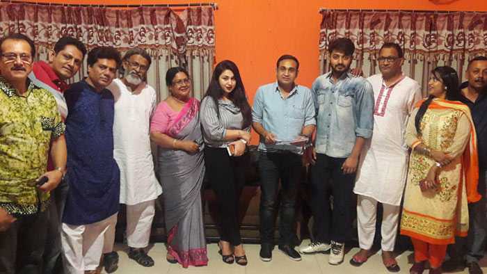 জানবাজ : এক নাম নিয়ে দুই পরিচালকের প্রতিযোগিতা!