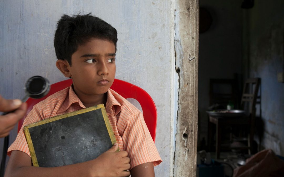 মাটির প্রজার দেশে : যে ছবি সর্বজনীন