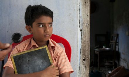 মাটির প্রজার দেশে : যে ছবি সর্বজনীন