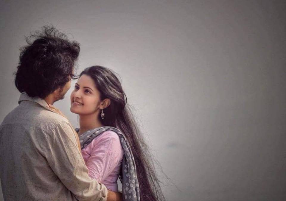 স্বপ্নজাল : যে গল্প প্রথম প্রেমের কথা মনে করিয়ে দেয়