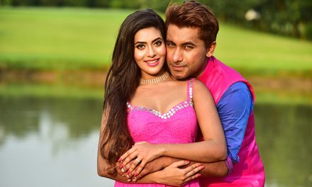 মার্চে মুক্তি পেয়েছিল ‘বয়ফ্রেন্ড’!