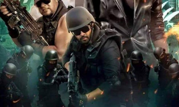 সুপার হিরো : খান সাহেবের খোলস মুক্তি