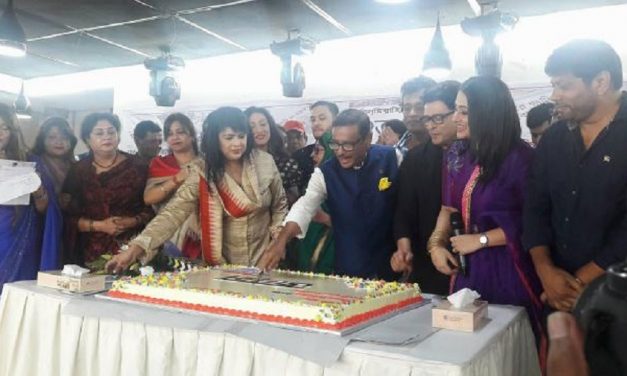 মান্নার কৃতাঞ্জলির ‘জ্যাম’ : মহরতে কে কী বললেন