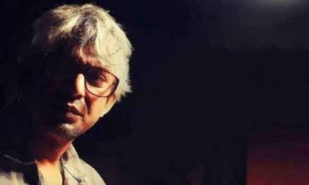 পিছিয়ে গেল ‘দেবী’