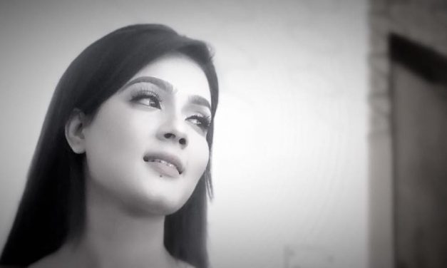 দুটি টিজারের কেন্দ্রবিন্দু মাহি