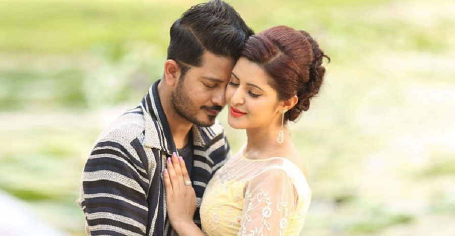 মৃত্যুবার্ষিকীতে সালমান শাহ অভিনীত সেই গানে পরী মনি-আরজু (ভিডিও)