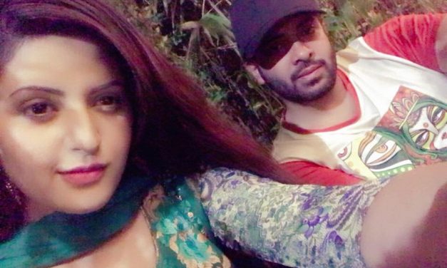 ভালোবাসা দিবসে সিক্স প্যাকে শাকিব, সাথে পরী মনি?