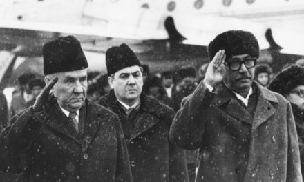 বঙ্গবন্ধুর চরিত্রে বাংলাদেশি অভিনেতা