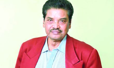 লাইফ সাপোর্টে আমজাদ হোসেন