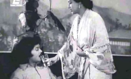 ভালোবাসার ক্লাসিক গল্প ‘জীবন নৌকা’